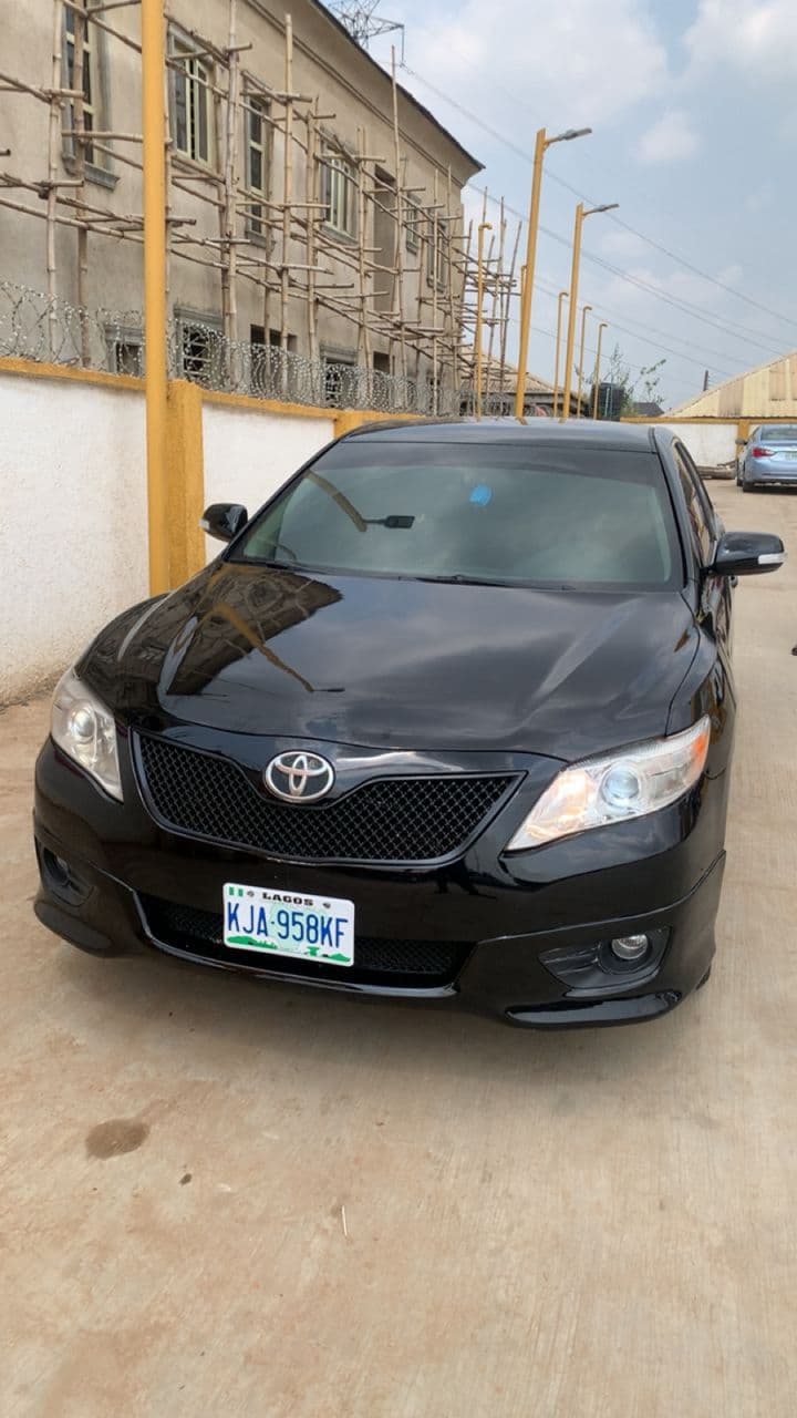 Toyota Camry 2010