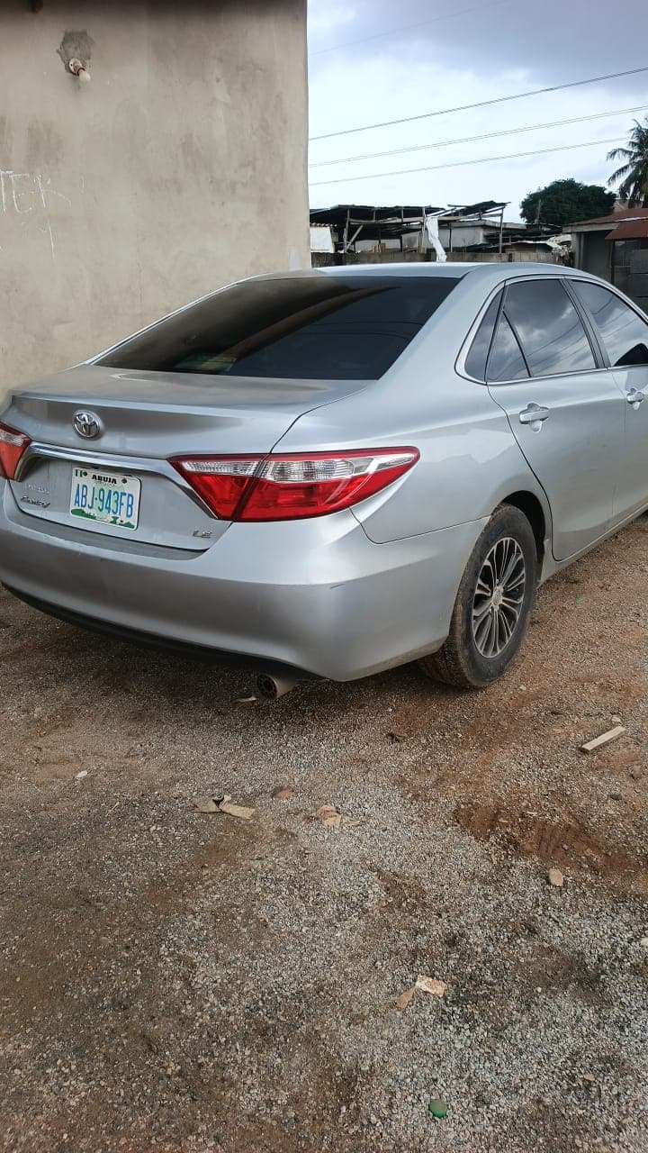 Toyota Camry 2016
