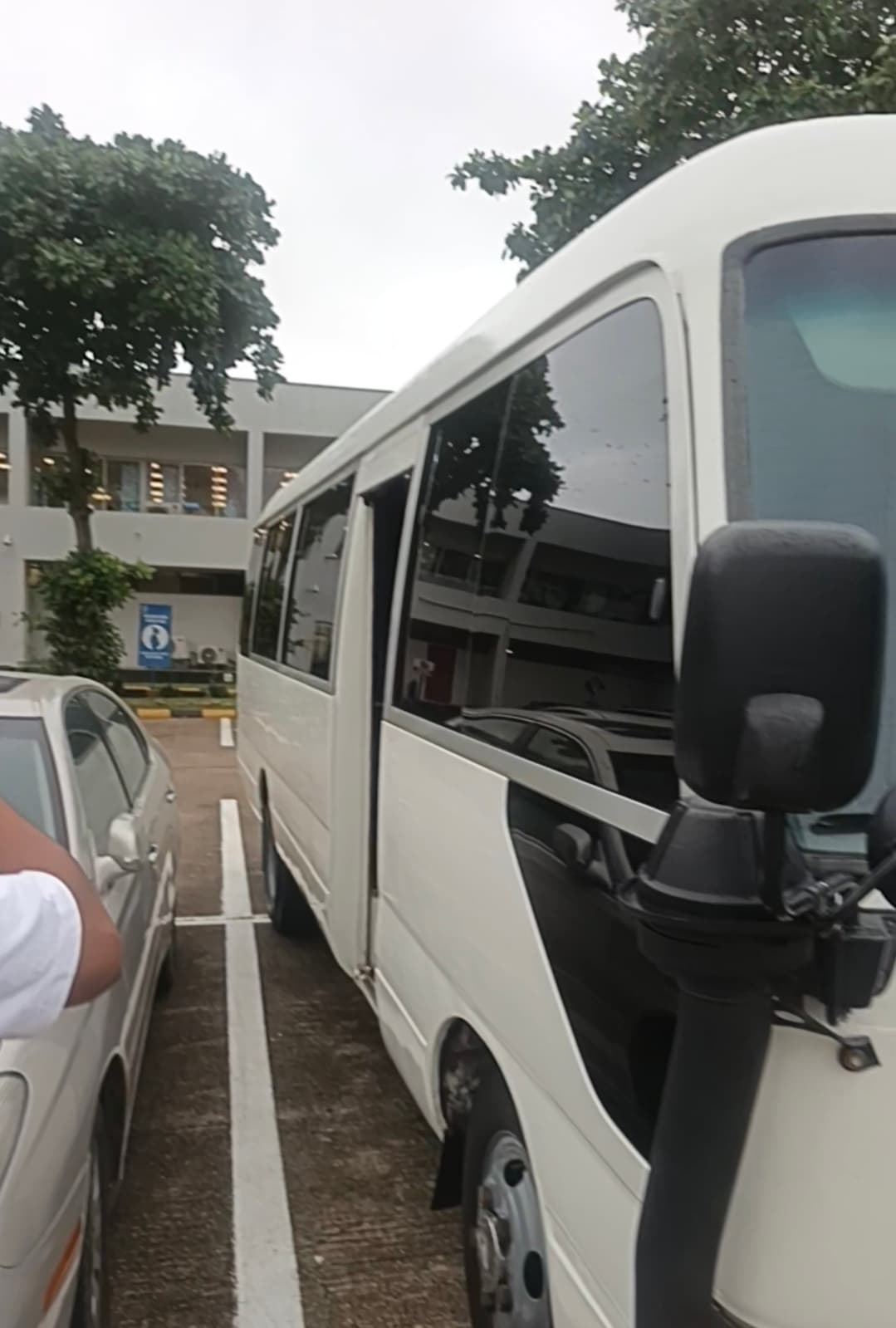 30 Pax Coaster Bus
