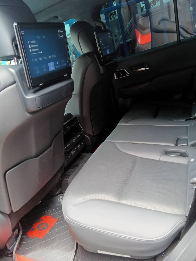 Toyota Landcruiser 2024