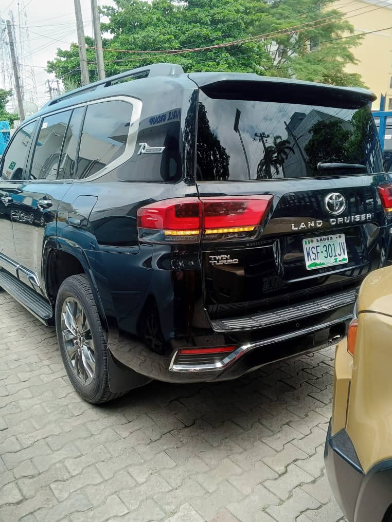 Toyota Landcruiser 2024