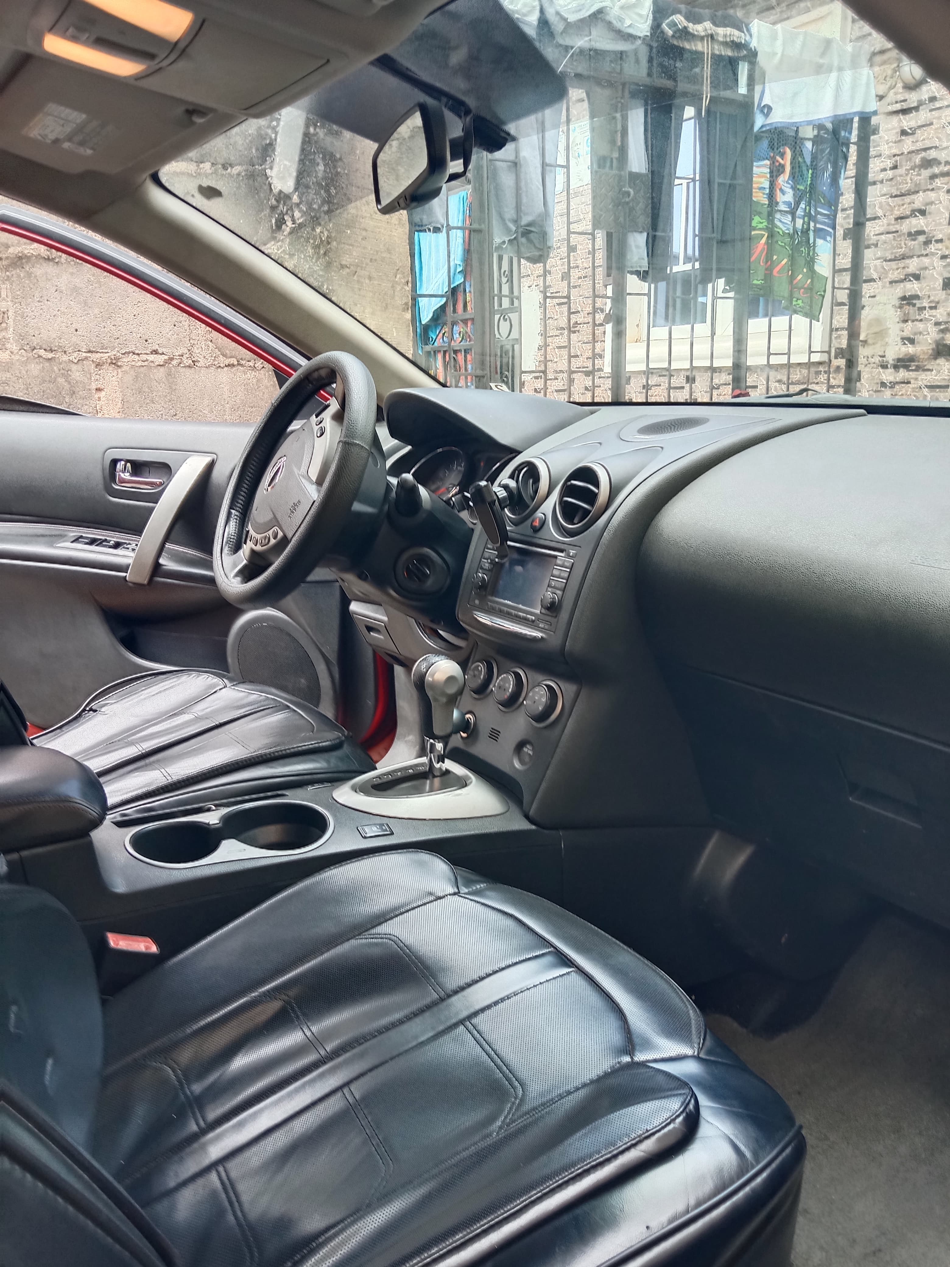 2011 NISSAN ROGUE, DRIVER INCLUDED