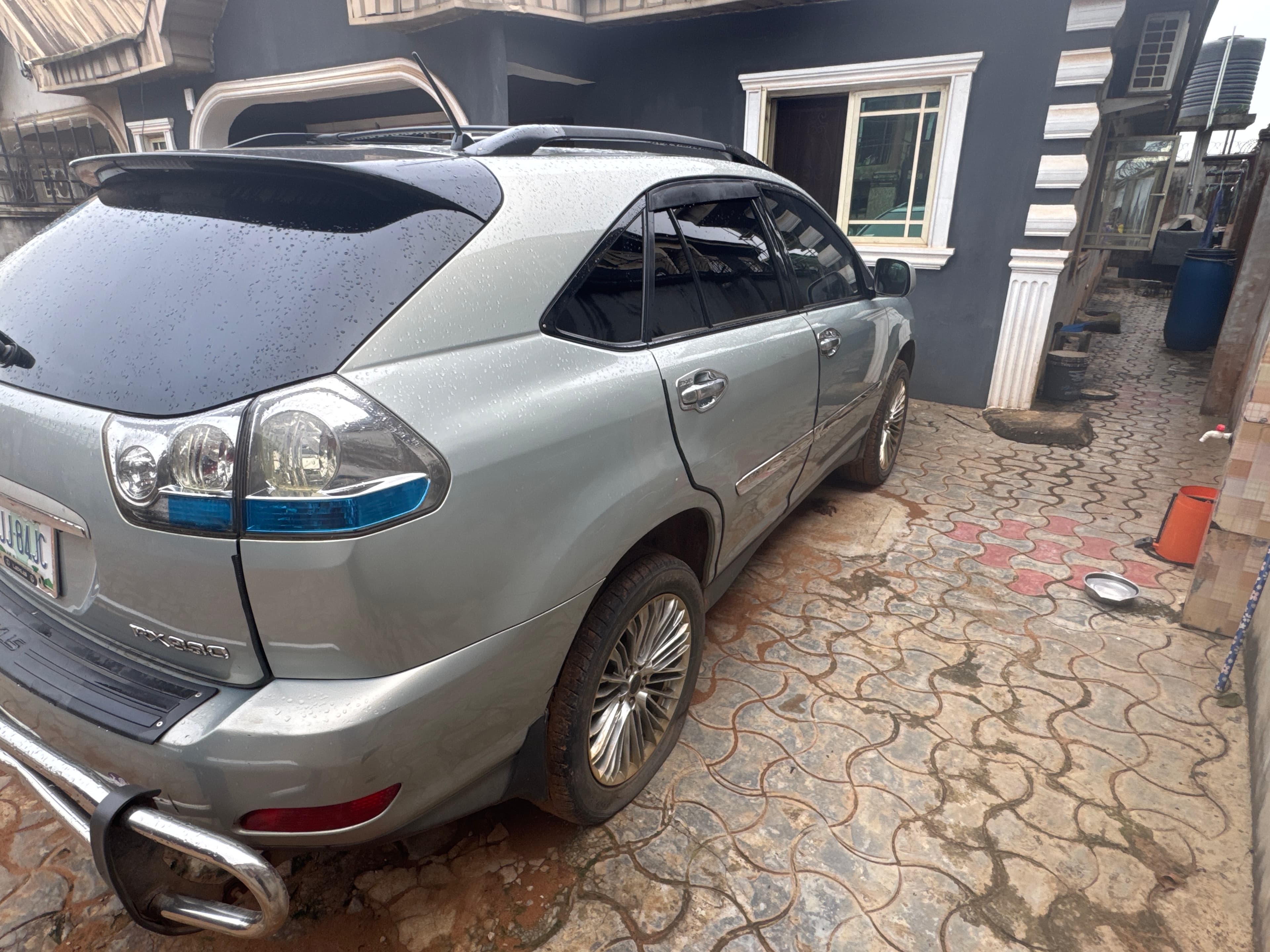2005 Lexus RX 330
